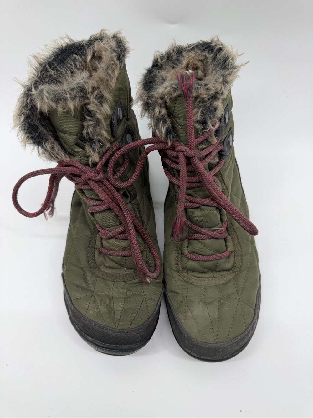 Women’s Olive Green Faux-Fur Lined Winter Lace-Up Boots